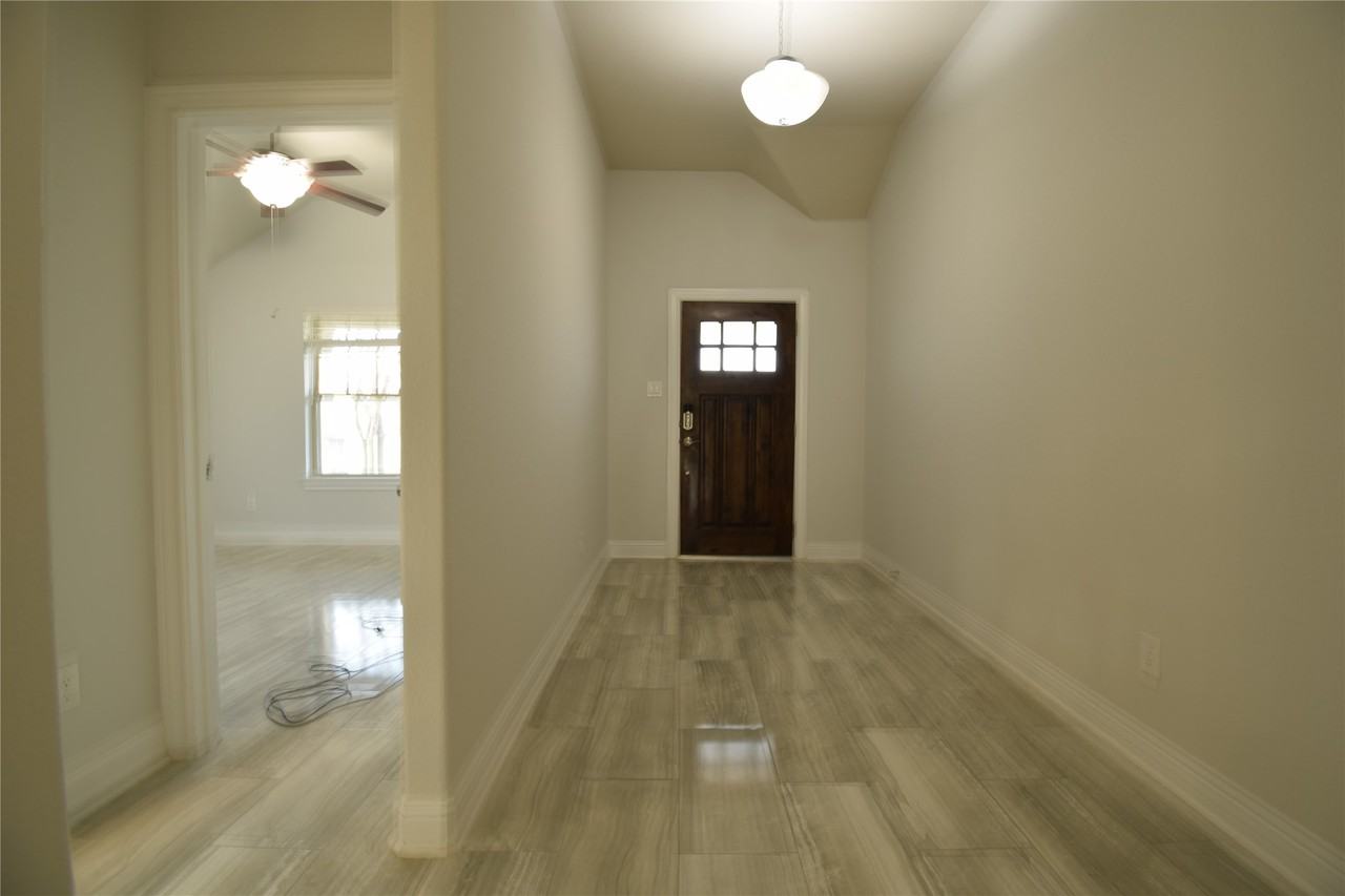 16643 Highland Country Dr #16643 - Photo 6 of 18