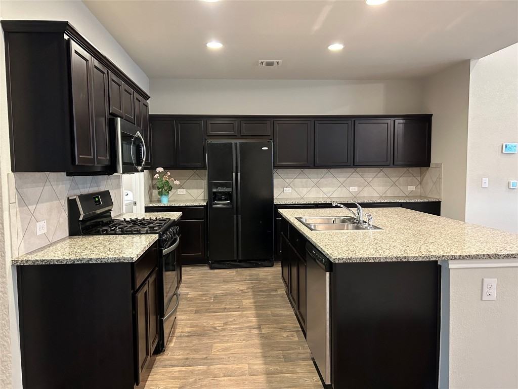 2212 Baugh Rd #2212 - Photo 2 of 36