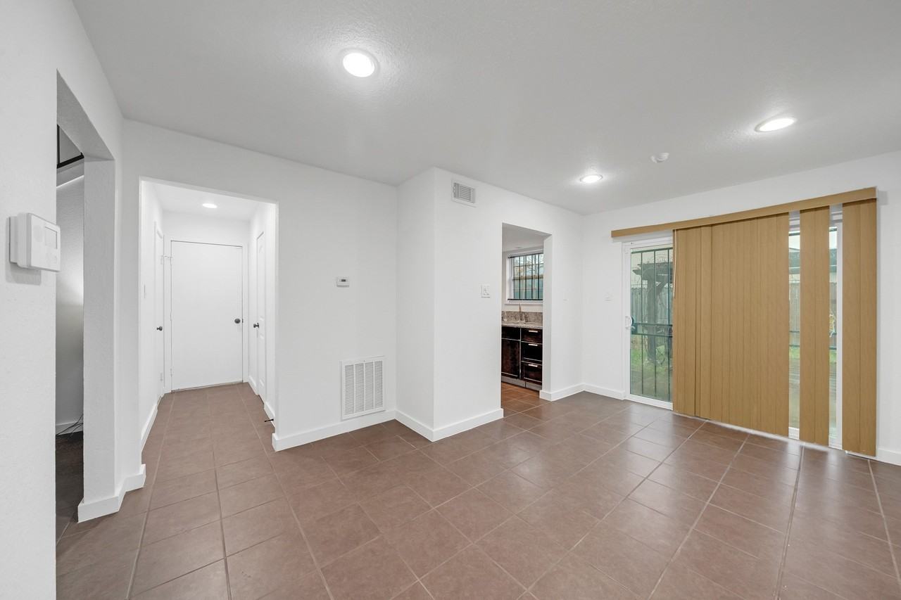 635 Walston Ln #635 - Photo 7 of 24