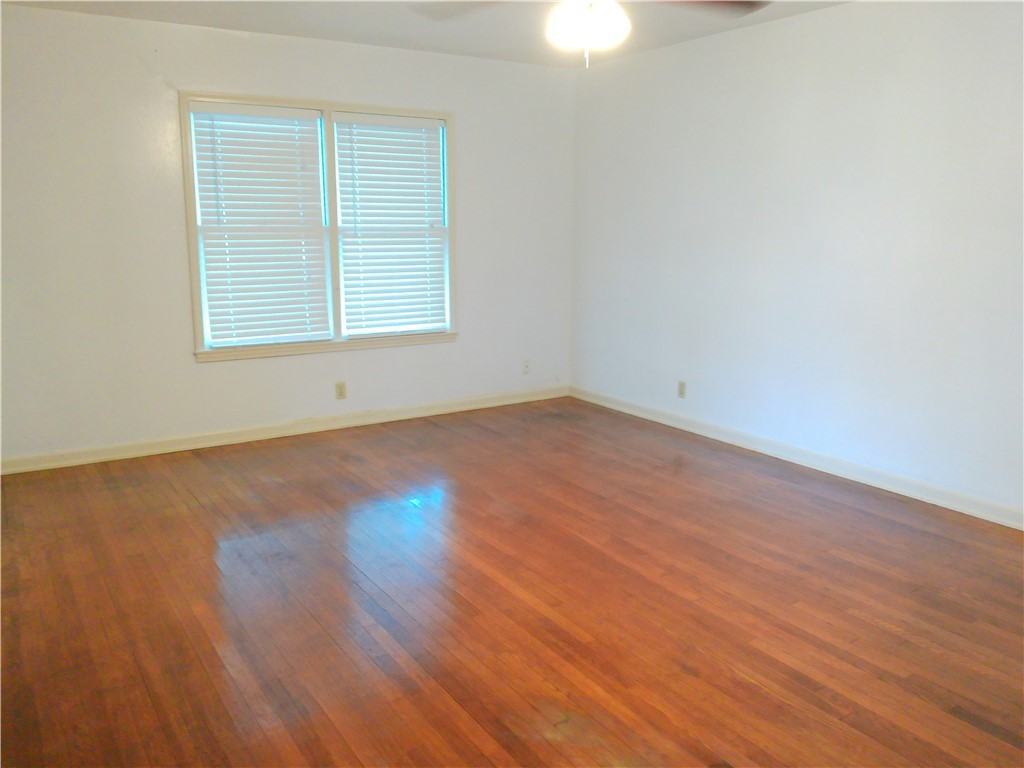 1017 Sorrell St #1017 - Photo 7 of 16