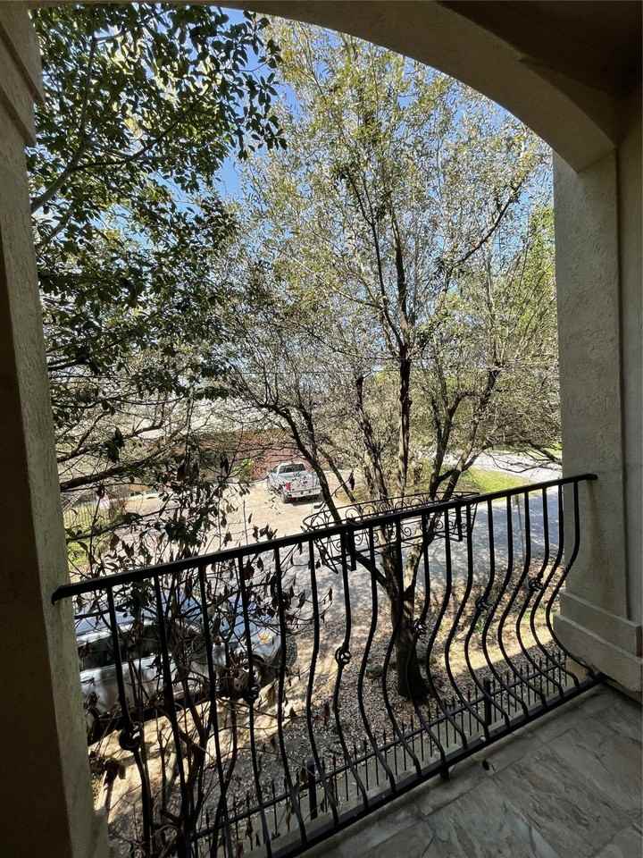 326 Malone St #326 - Photo 5 of 25