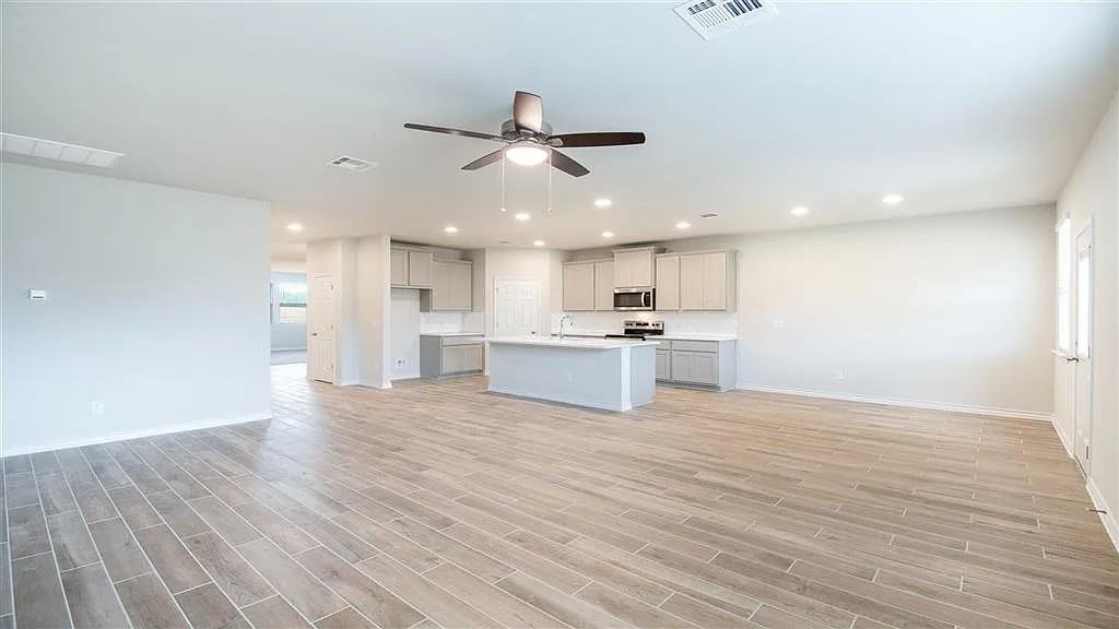 317 Capstone Rd #317 - Photo 3 of 10