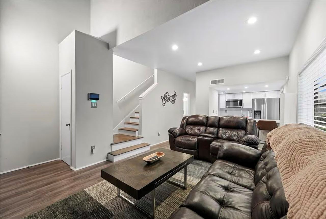 1920 Augusta Dr #1920-30 - Photo 7 of 18