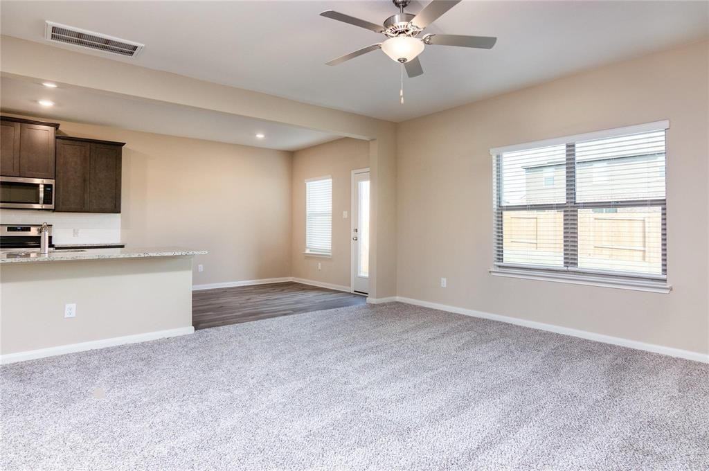 216 Lake Rdg #216 - Photo 2 of 20