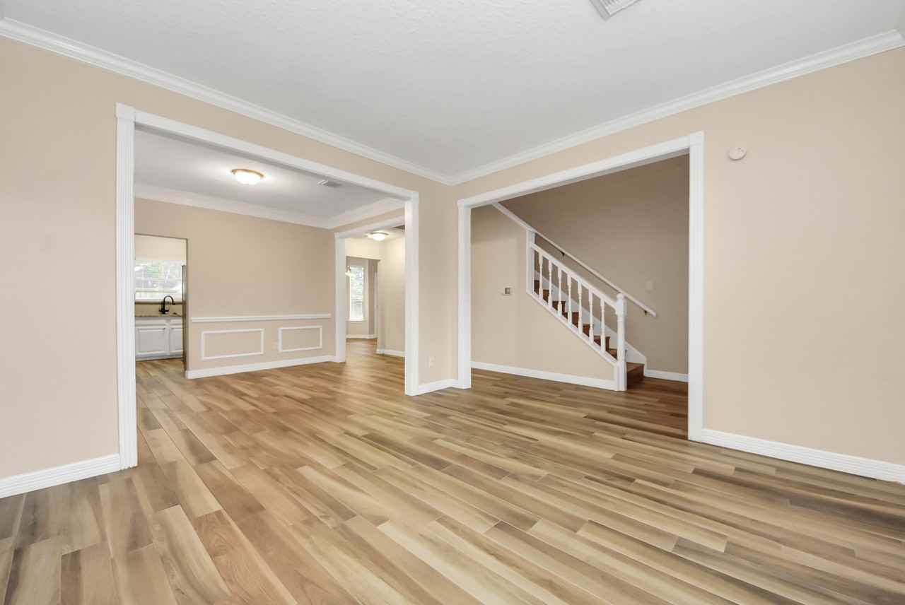 1702 Park Ridge Dr #1702 - Photo 7 of 28