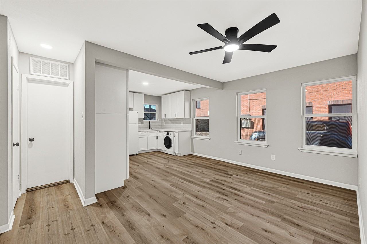 5000 Pease St #5000-24 - Photo 4 of 6