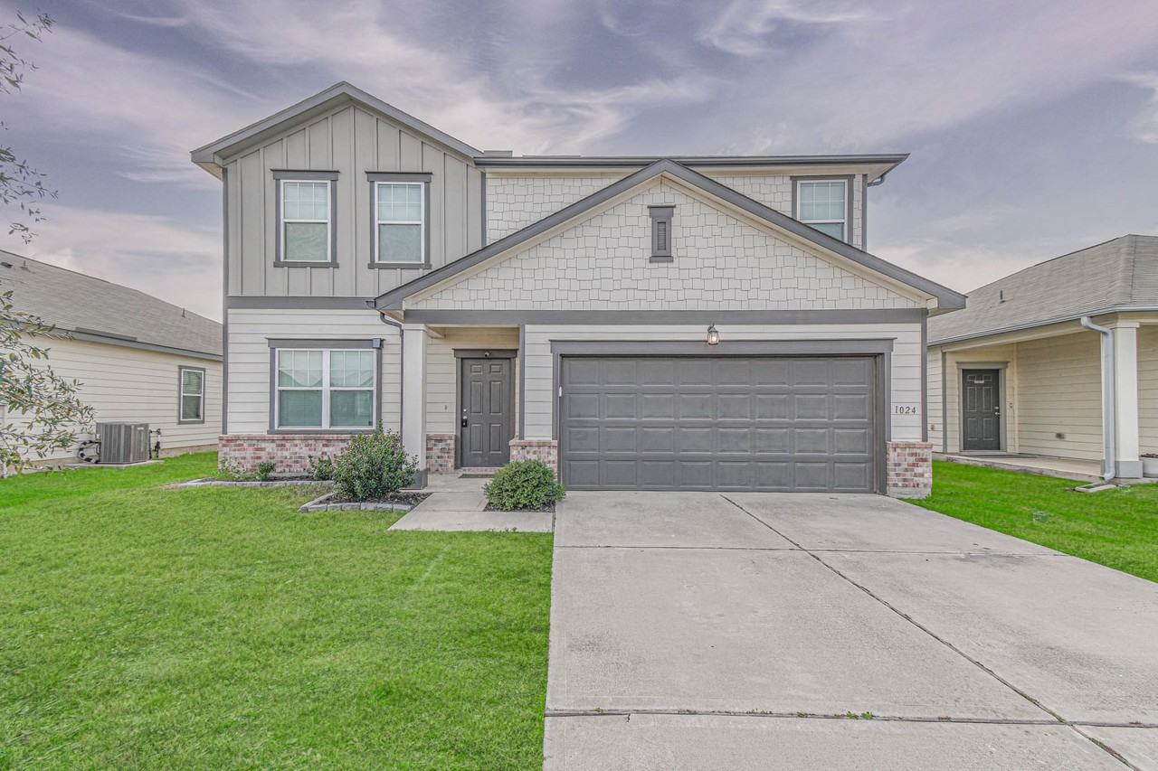 1024 Water Oak Ln #1024 - Photo 3 of 24