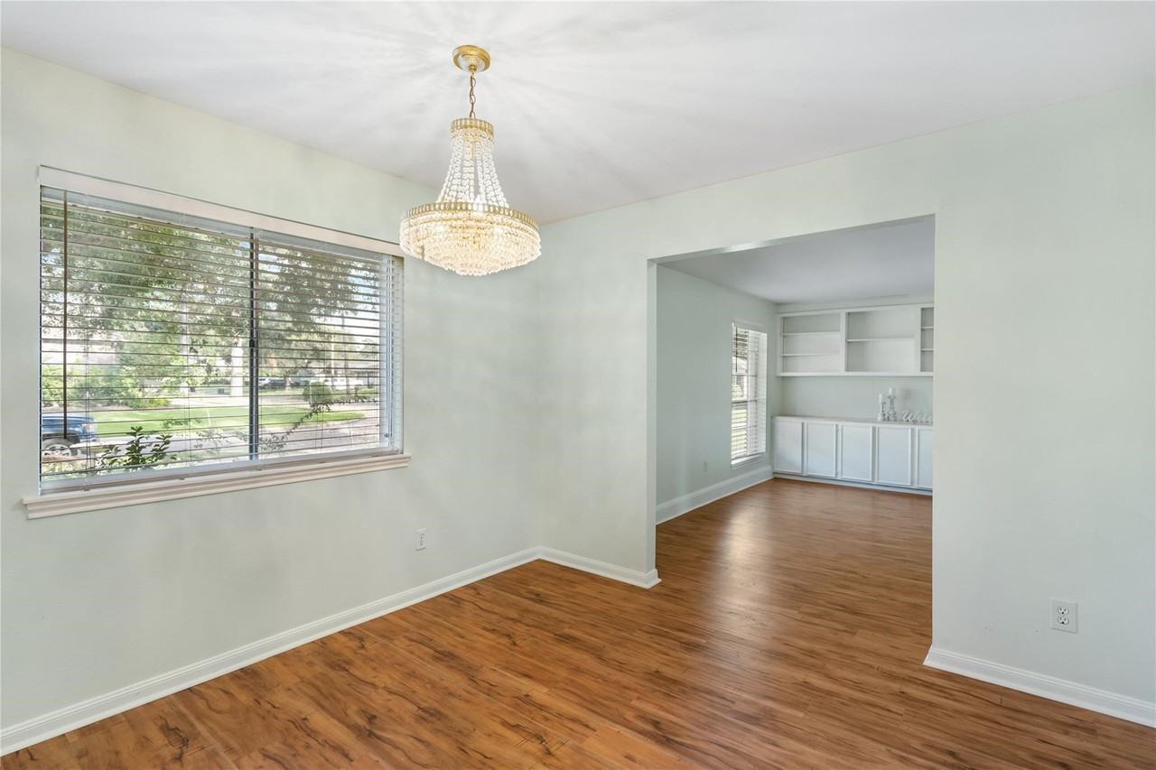 759 Carlingford Ln #759 - Photo 4 of 16