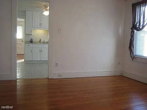 4 Apple Ave #4 - Photo 6 of 21