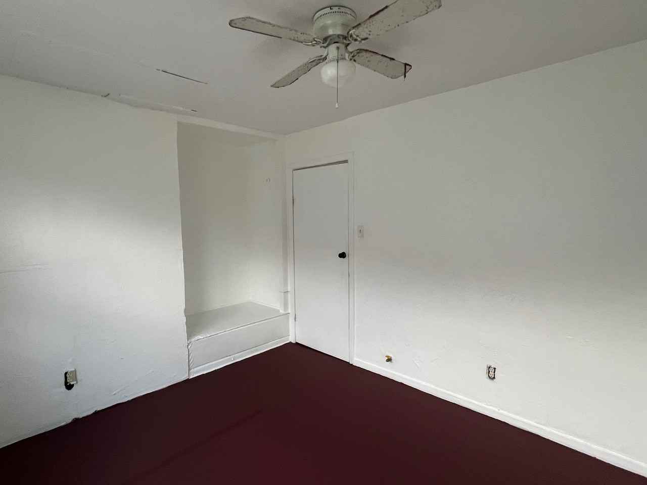 1306 Scarborough Ln #NA - Photo 7 of 13