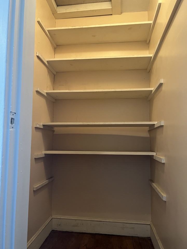 85 Perry St #A - Photo 6 of 18