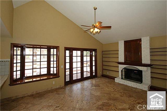 24301 Cardinal Pl #24301 - Photo 4 of 22