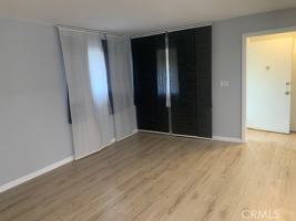 featured image of 10231 Fernglen Ave #10231