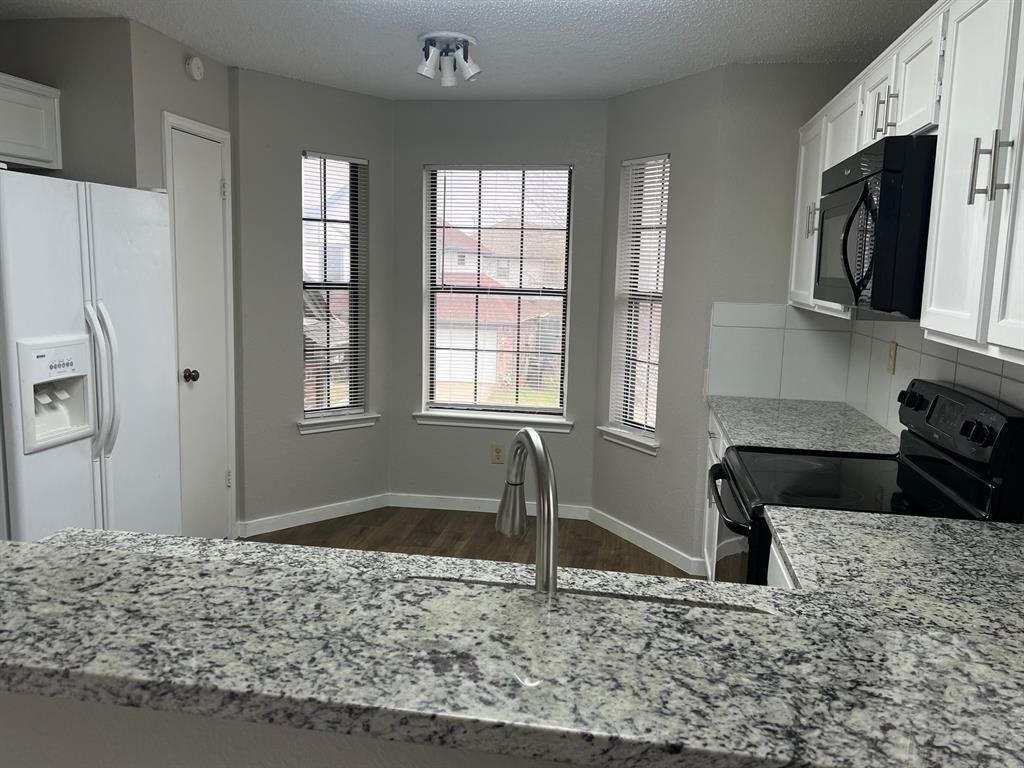 786 Eiffel Dr #786 - Photo 5 of 6