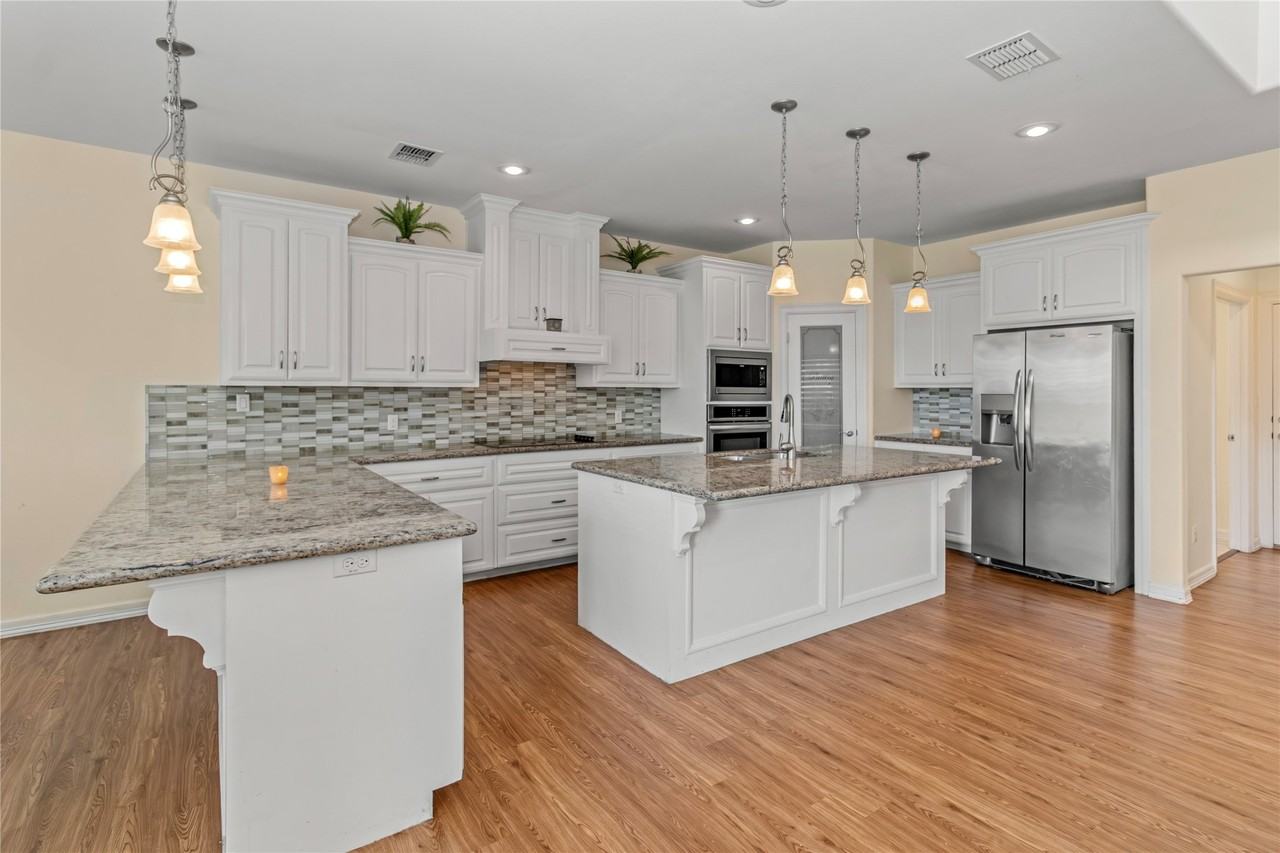 2016 Santa Fe St #2016 - Photo 7 of 22