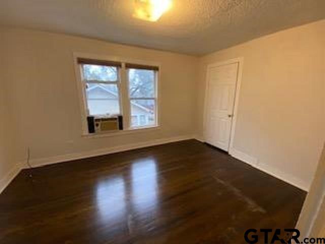 309 E Rix St #309B - Photo 3 of 9