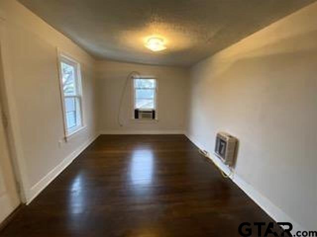 309 E Rix St #309B - Photo 7 of 9