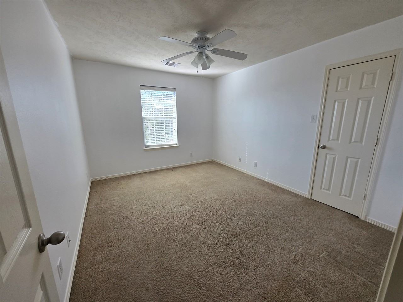 9903 Onyx Trail Dr #9903 - Photo 4 of 16