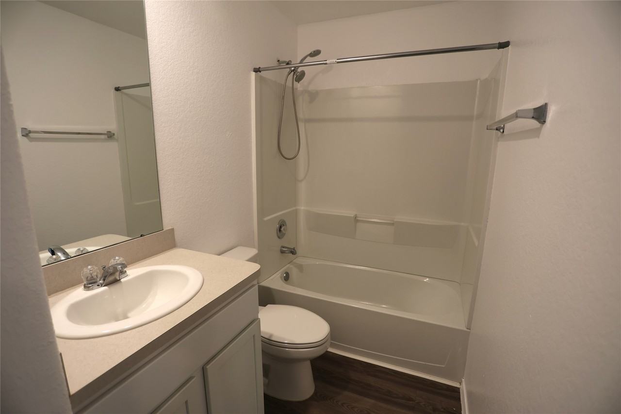 1603 Oleander Greens Dr #1603 - Photo 3 of 19