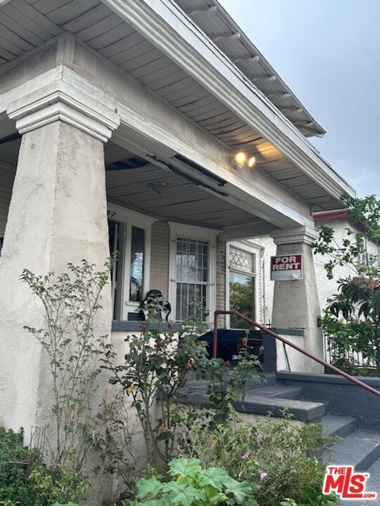 1347 Valencia St #1347 - Photo 3 of 12