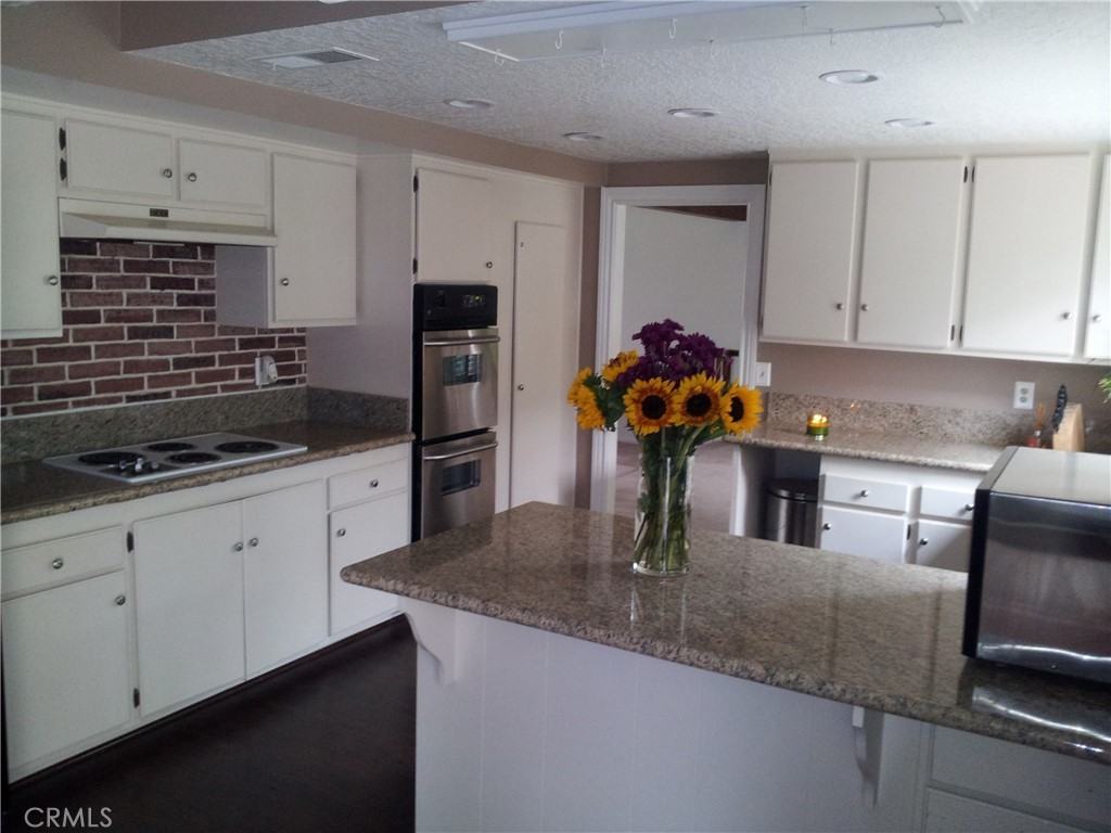 1845 Mulberry Way #1845 - Photo 4 of 6