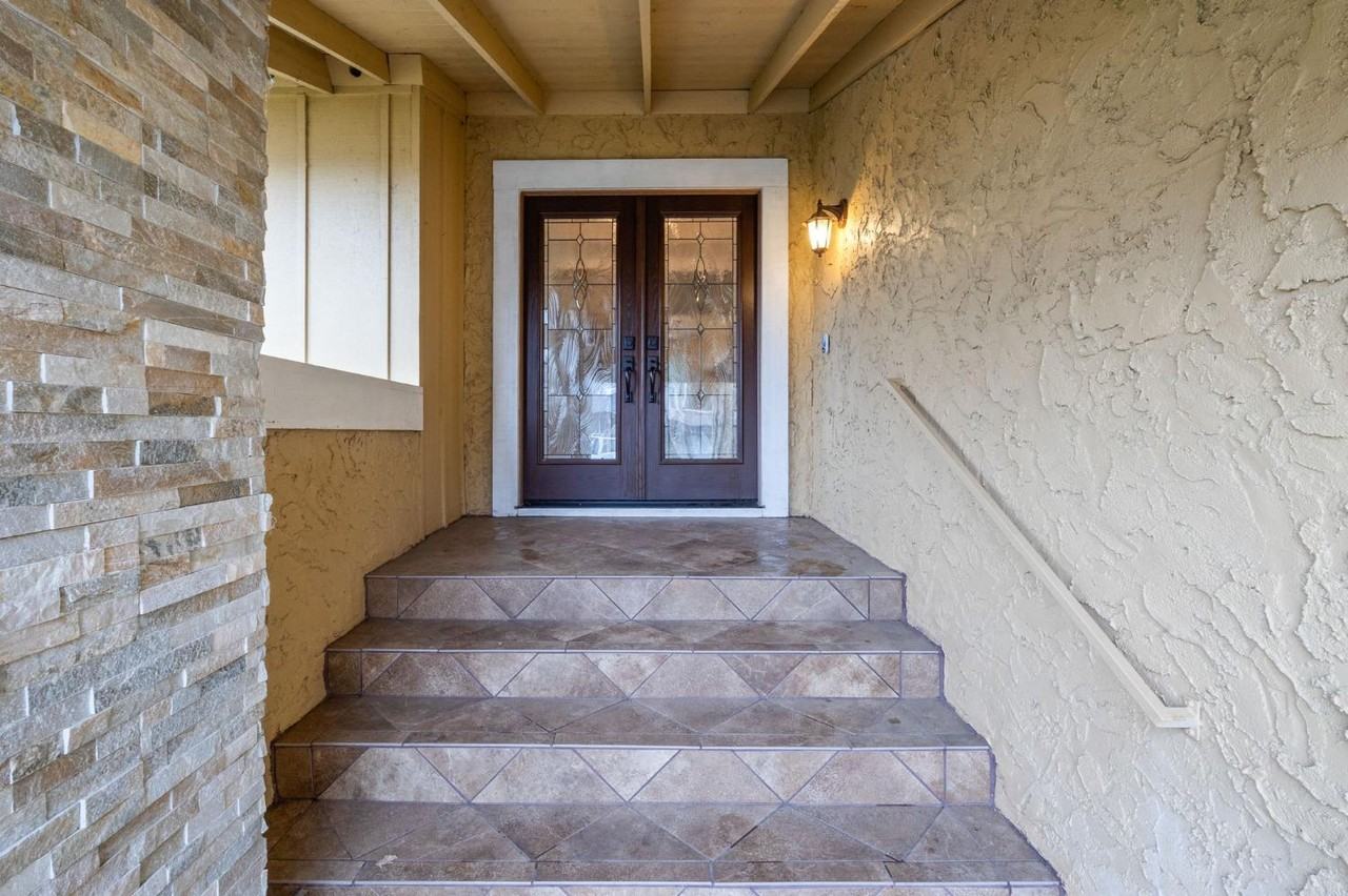 835 Columbia Dr #835 - Photo 7 of 50