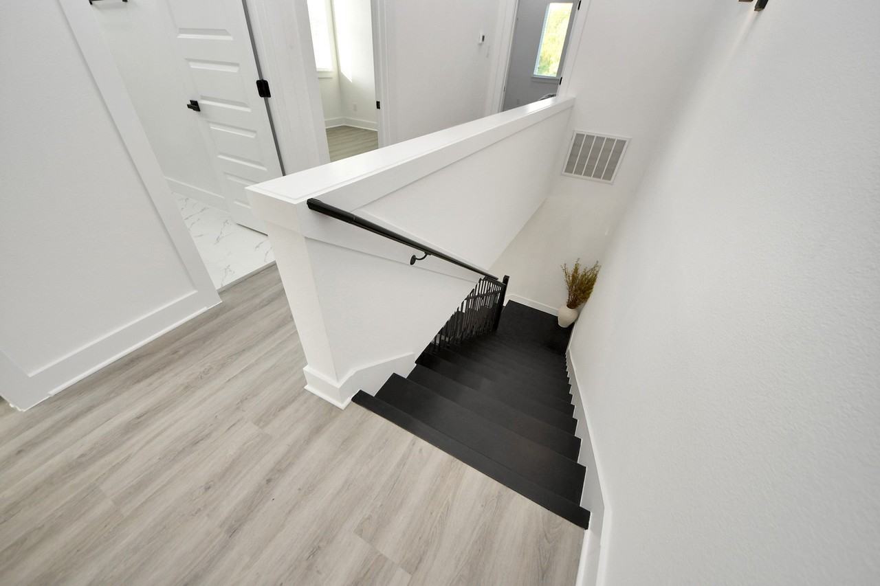 8533 Amadwe St #8533B - Photo 5 of 36