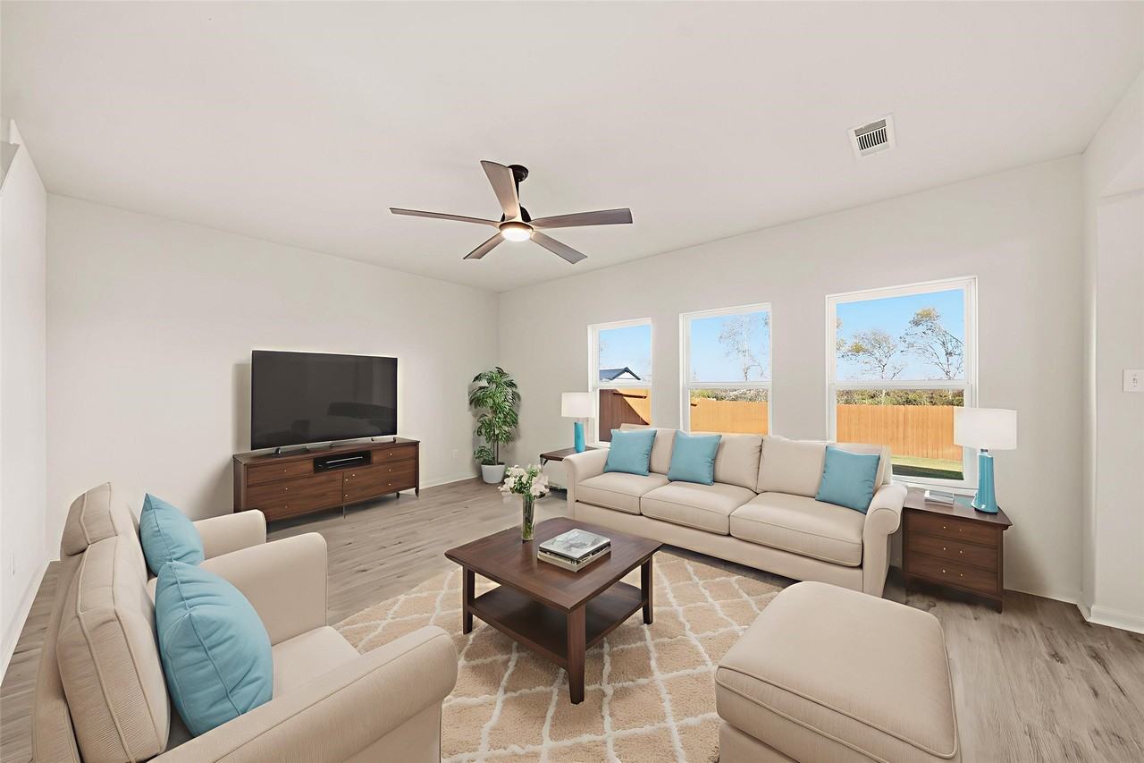 1531 Loose Stone Dr #1531 - Photo 4 of 18