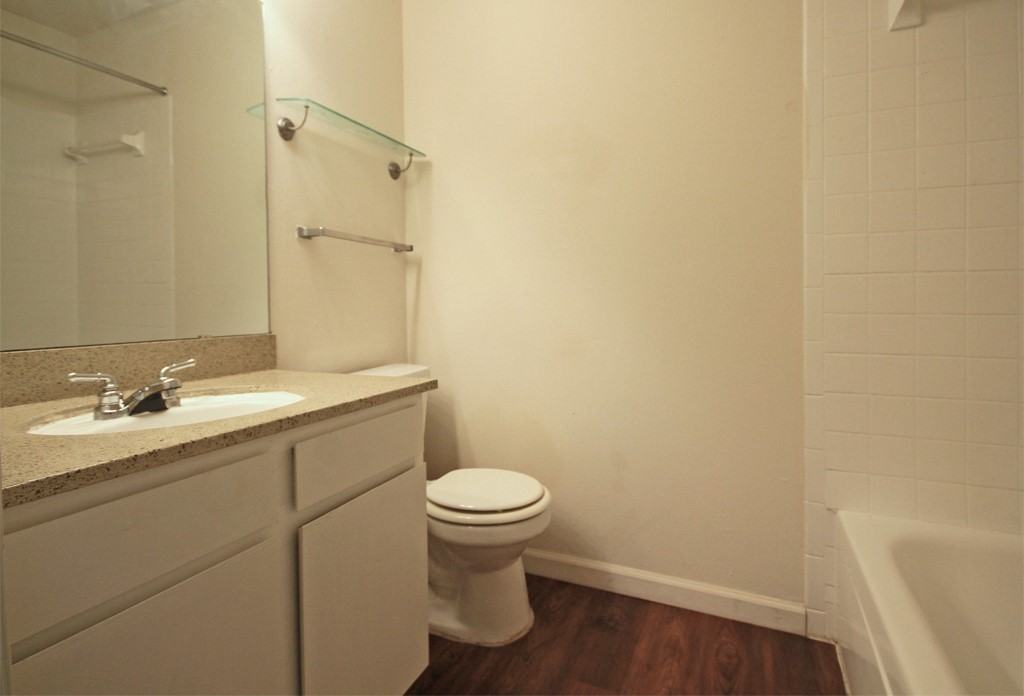 600 Heights Blvd #600-10 - Photo 4 of 6