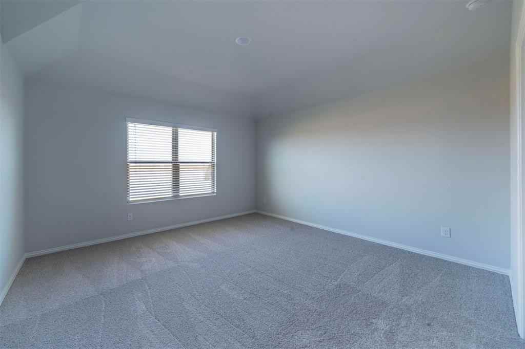 516 Ridgewood Dr #516 - Photo 3 of 25