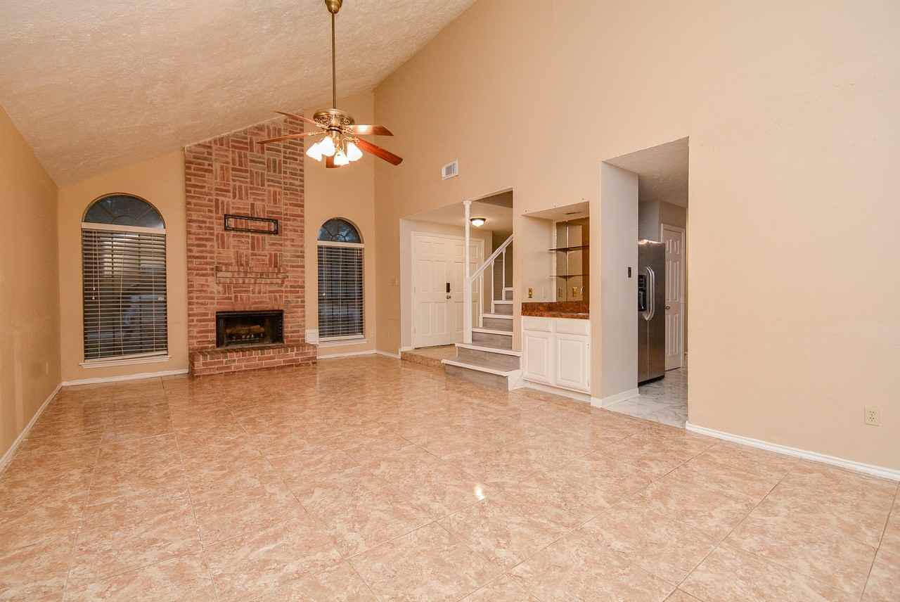 22906 Indian Ridge Dr #22906 - Photo 7 of 26