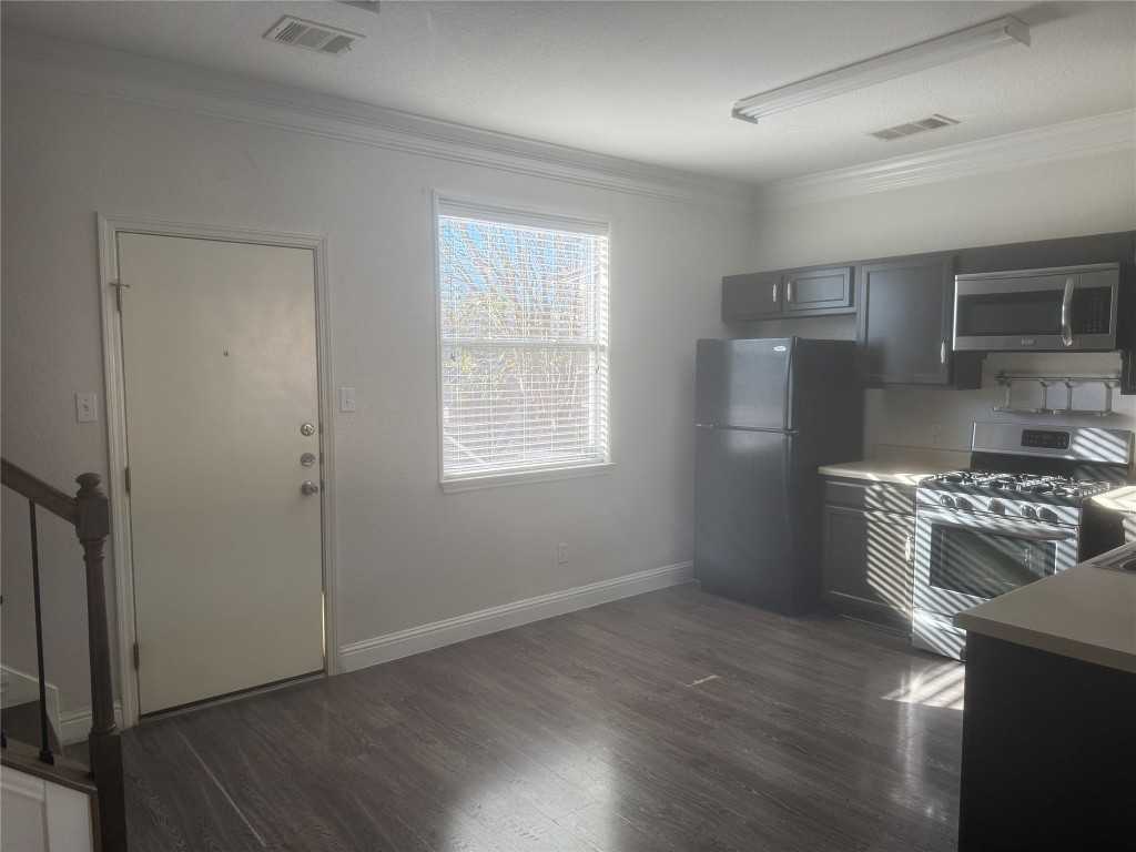 14408 Charles Dickens Dr #14408B - Photo 2 of 15