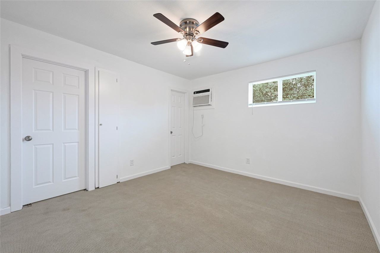 5718 Eskridge St #5718-6 - Photo 6 of 7