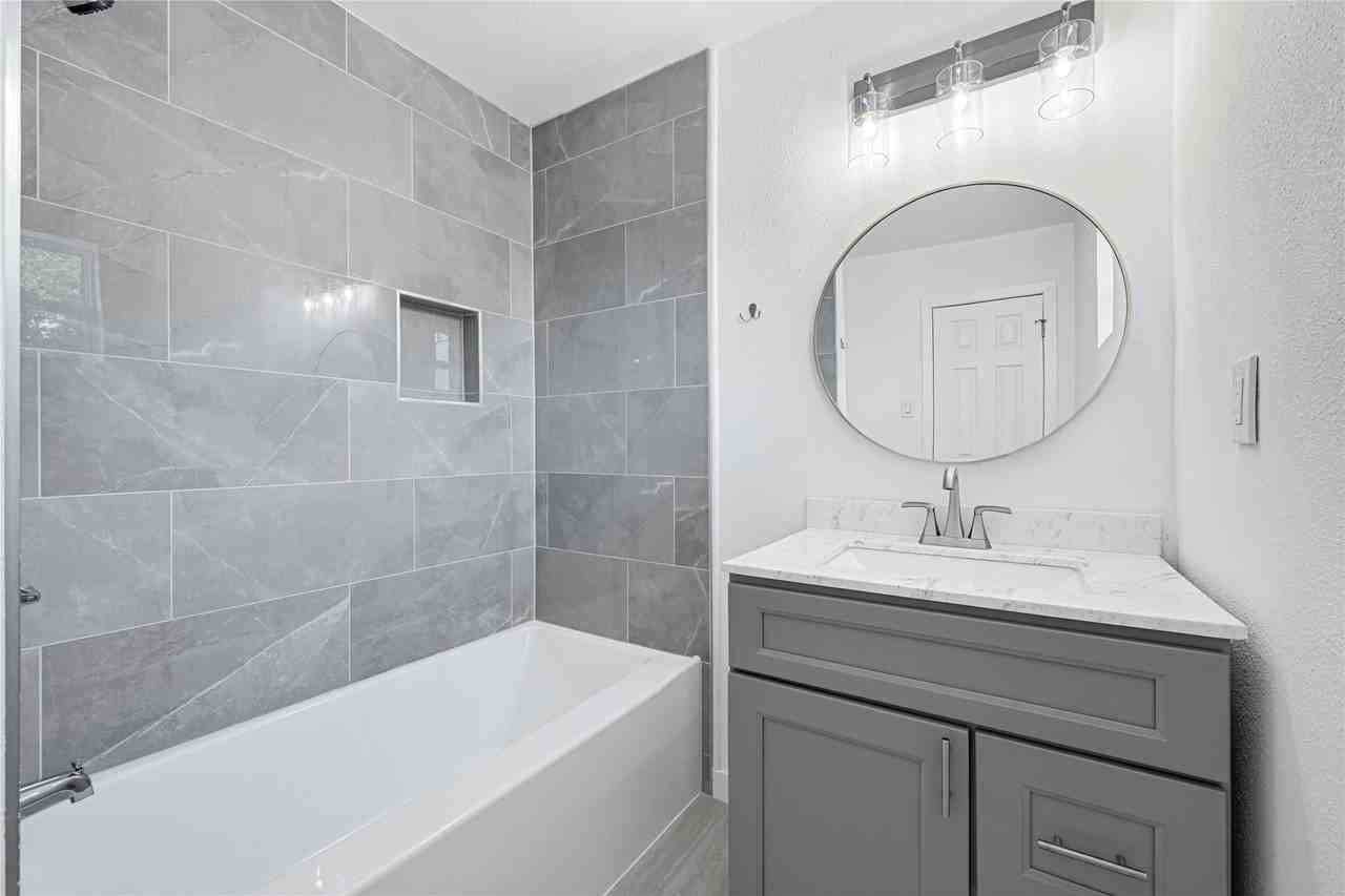 5718 Eskridge St #5718-6 - Photo 7 of 7