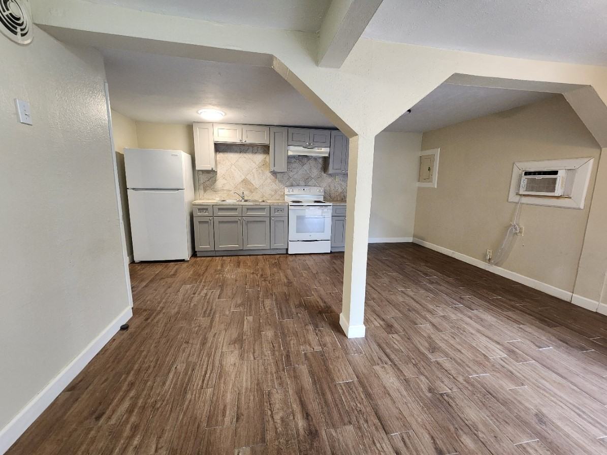 4203 Polk St #4203A - Photo 6 of 13