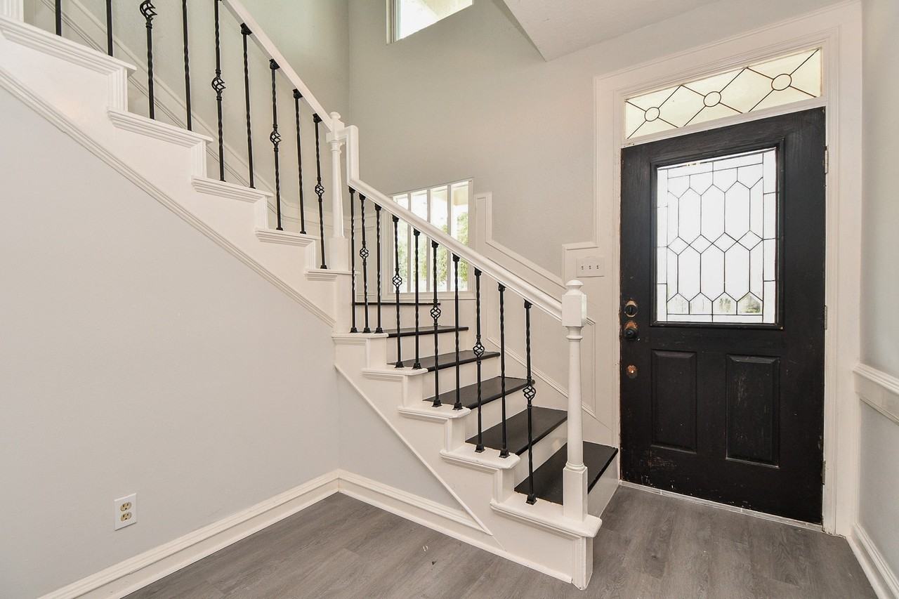 14938 Mesita Dr #14938 - Photo 2 of 35