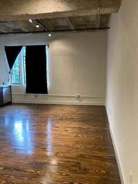 4411 Dallas St #4411-9 - Photo 6 of 10