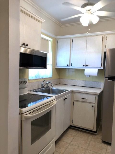 1115 Lake Ter #210 - Photo 2 of 12