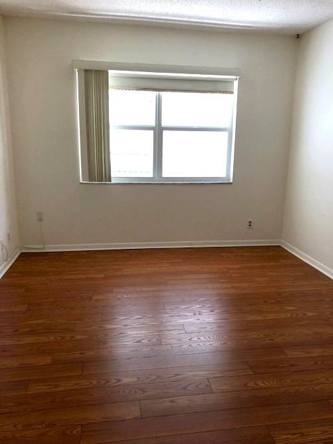 1115 Lake Ter #210 - Photo 5 of 12