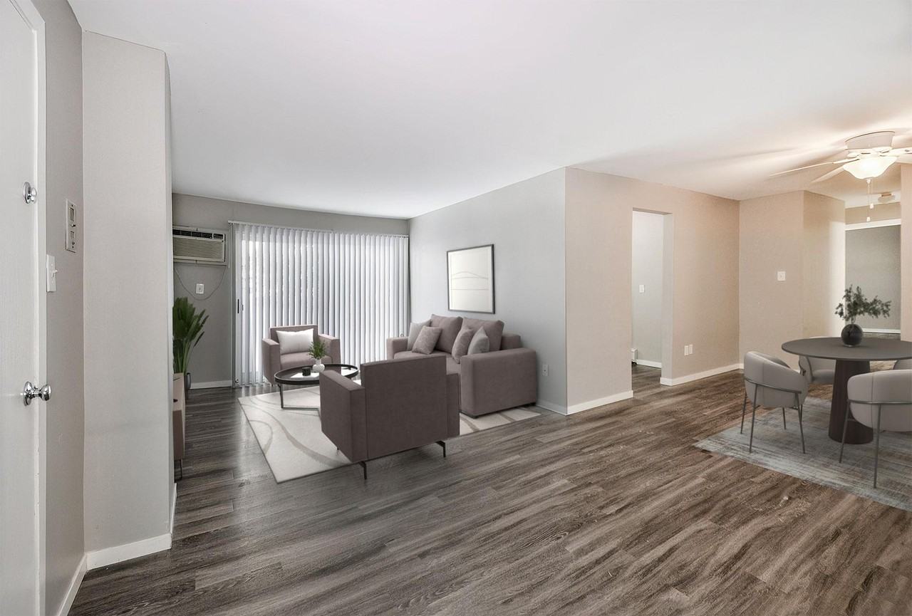 District Royal Oak Apartments - Photo 5 of 41
