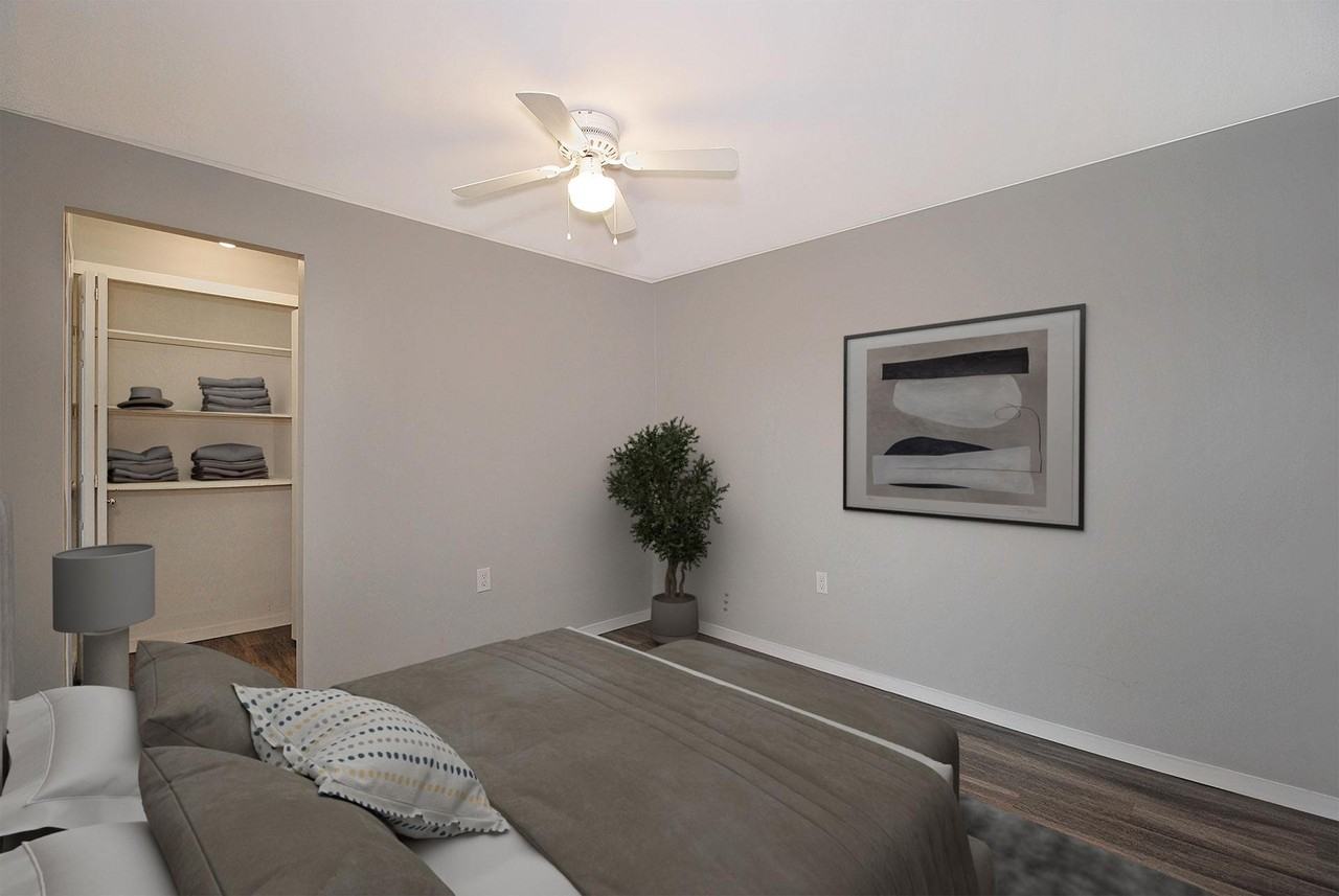 District Royal Oak Apartments - Photo 7 of 41