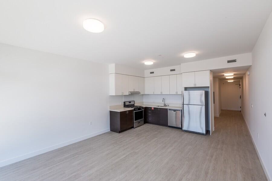 4435 Piedmont Avenue - Photo 2 of 19