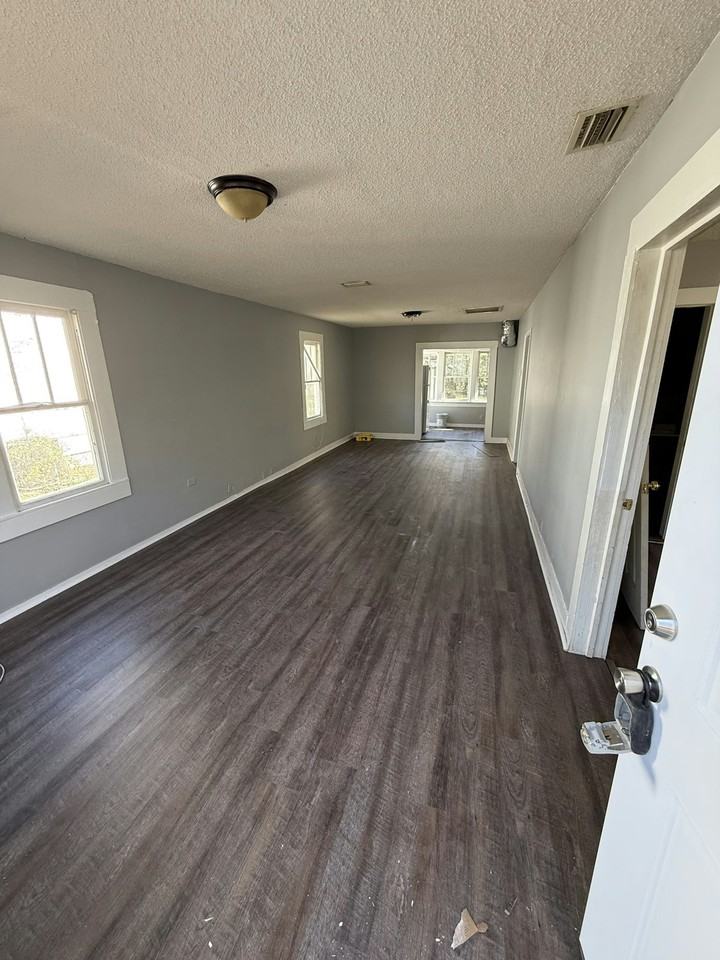 1161 McRae Avenue - Photo 5 of 5