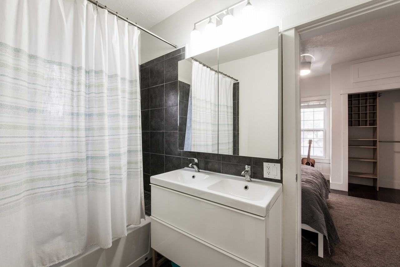 175 S 600 W #1 - Photo 2 of 25