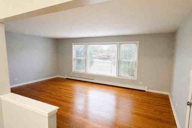 2737 West 87th Street, Unit 1W - Photo 2 of 5