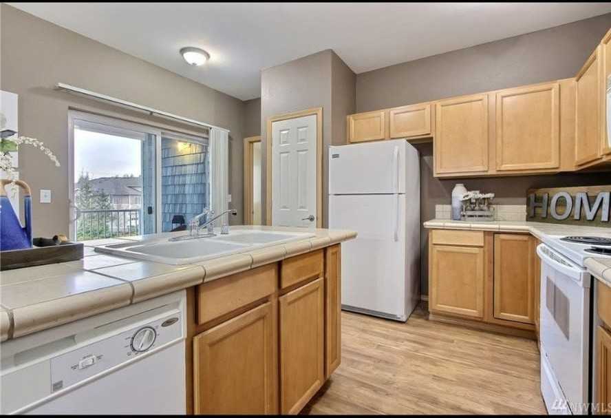 1335 Rowan Court - Photo 7 of 14