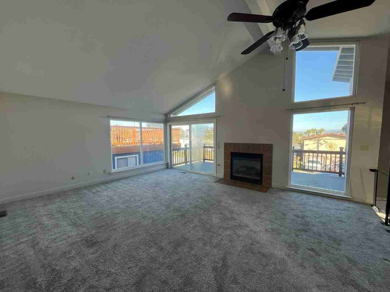 515 Ash St - Photo 2 of 21