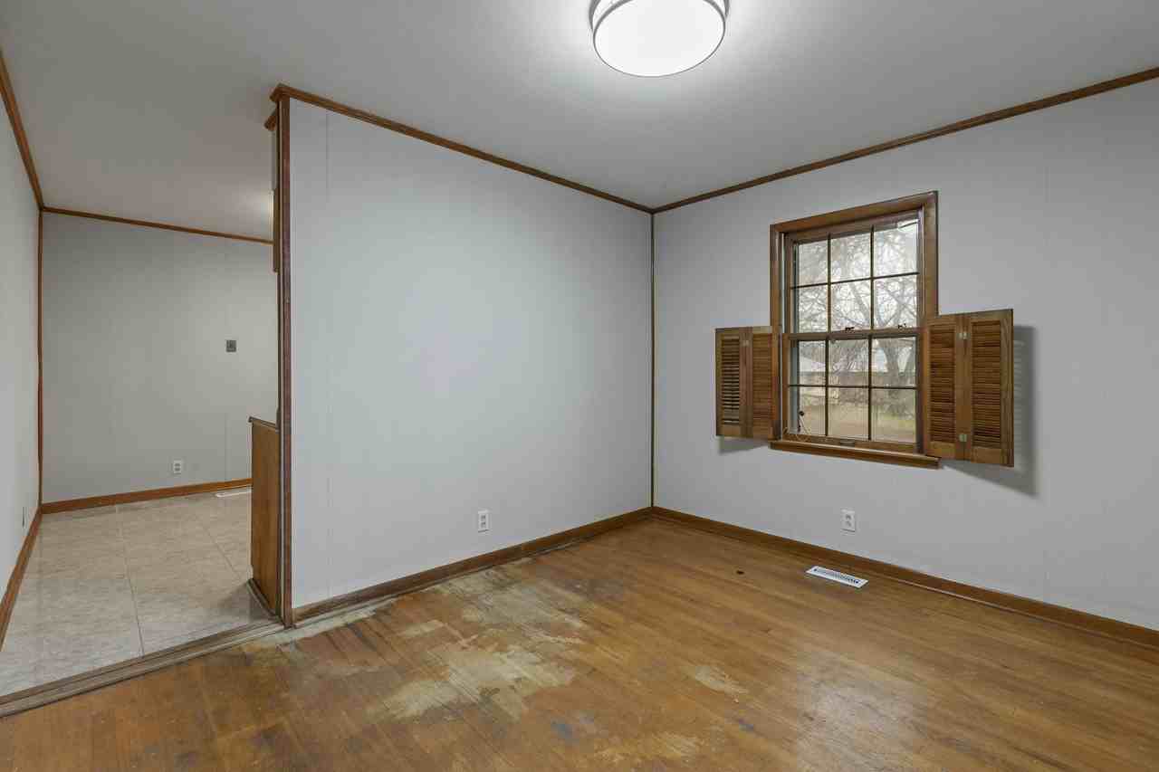 3511 Purdy Drive Northwest - Photo 5 of 18