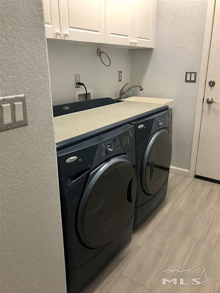 9619 Glen Ridge Drive - Photo 6 of 12