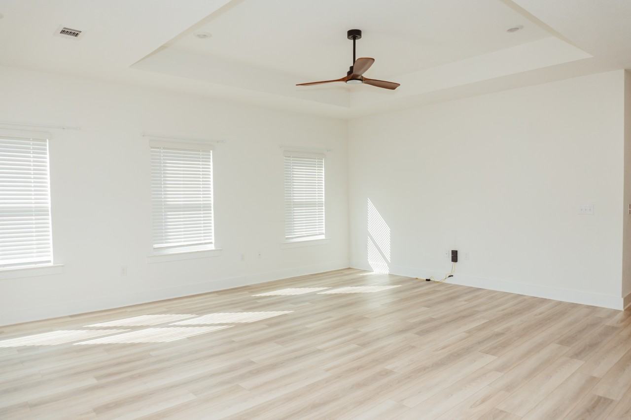 233 Lyla Ln #360 - Photo 7 of 33